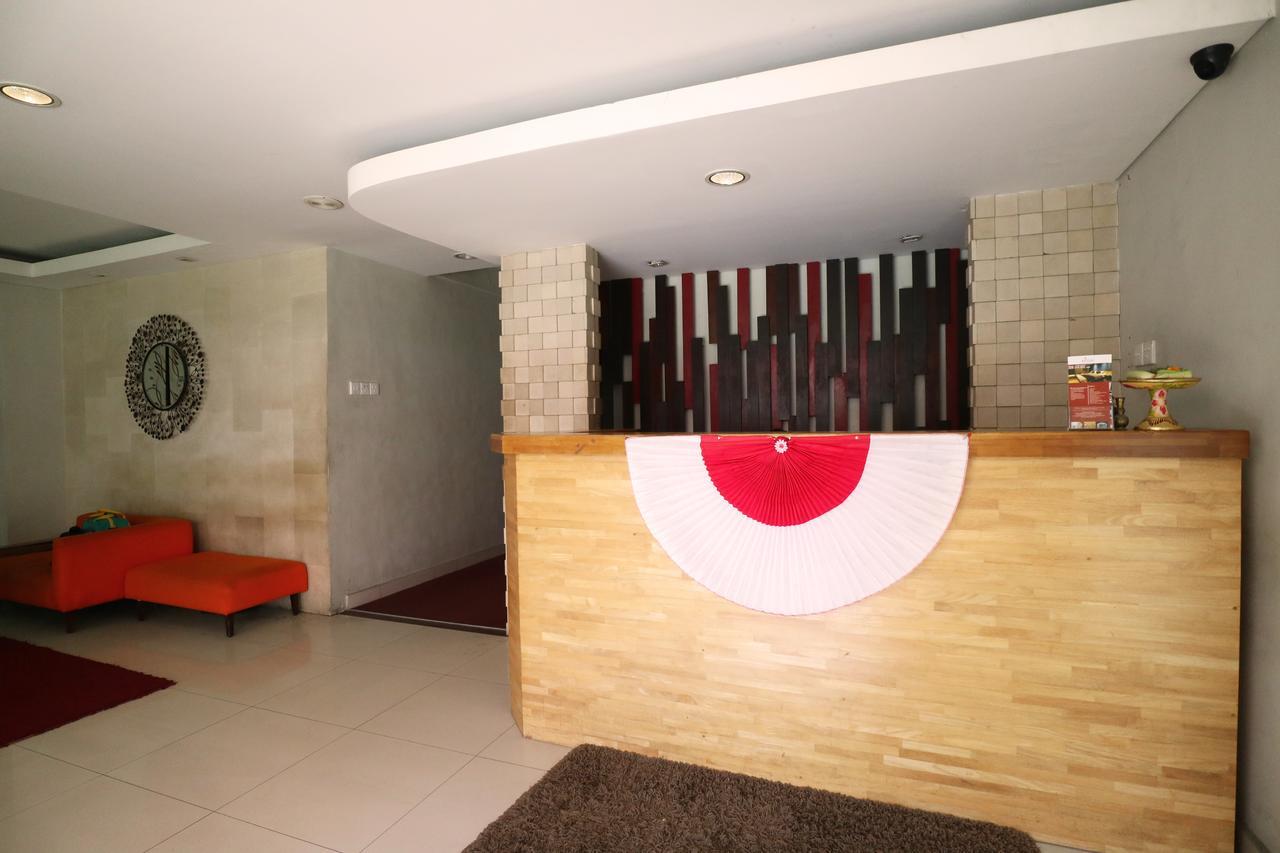 Santosa City Hotel Denpasar Kültér fotó