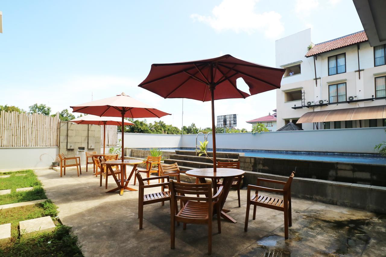 Santosa City Hotel Denpasar Kültér fotó